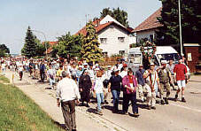 Pilgerzug in Mangolding