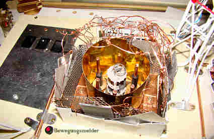 Atom - Reaktor und Schaltpult