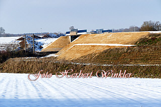 Auffahrrampe vom Süden her