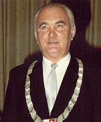Dr. Bruno Sahliger Brgermeister