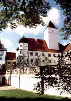 zum  Schlo Alteglofsheim